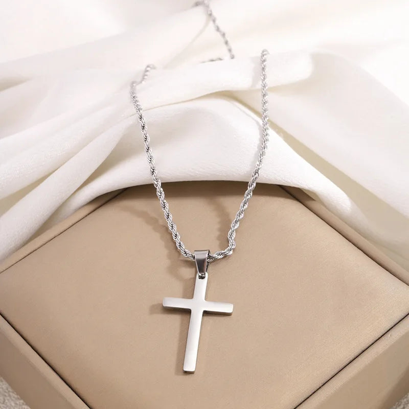 Collier croix en acier inoxydable – Élégance et spiritualité - Choker Love