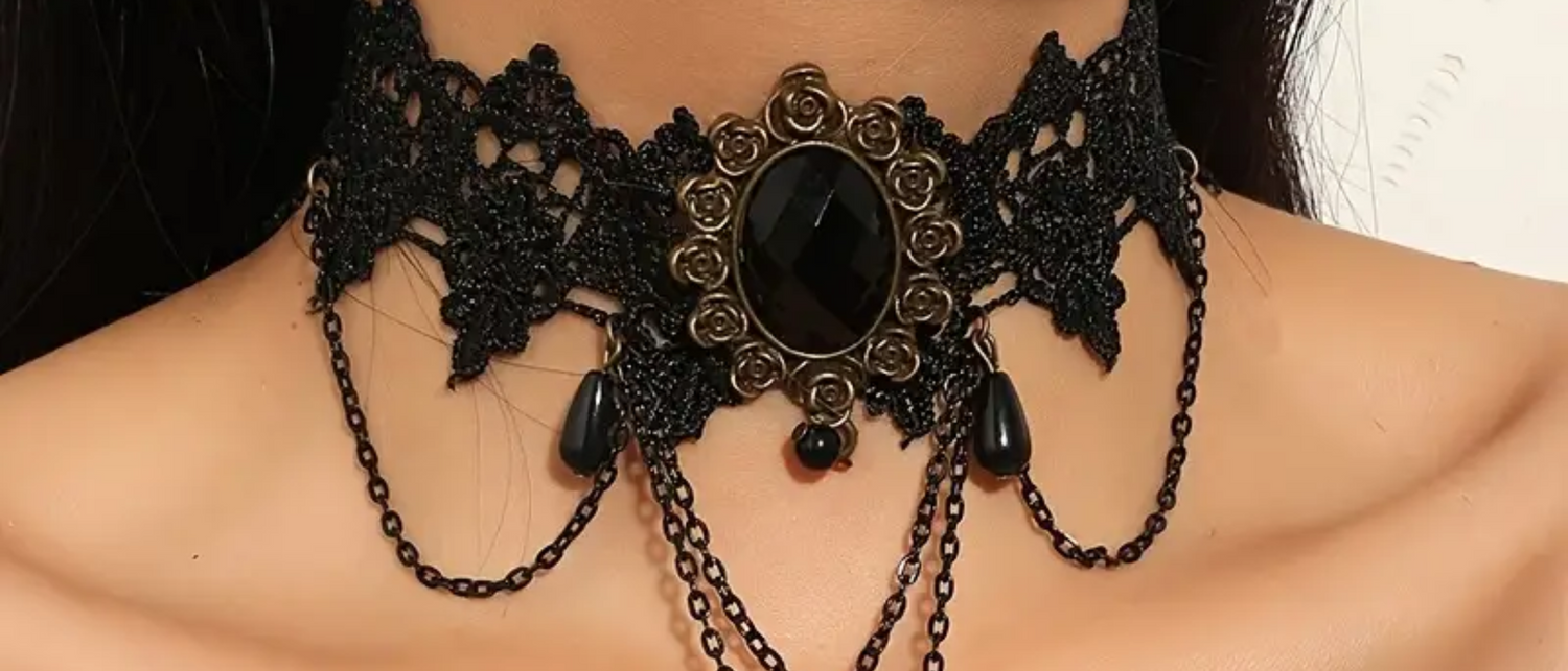 Choker Love | Collier ras de cou Gothique