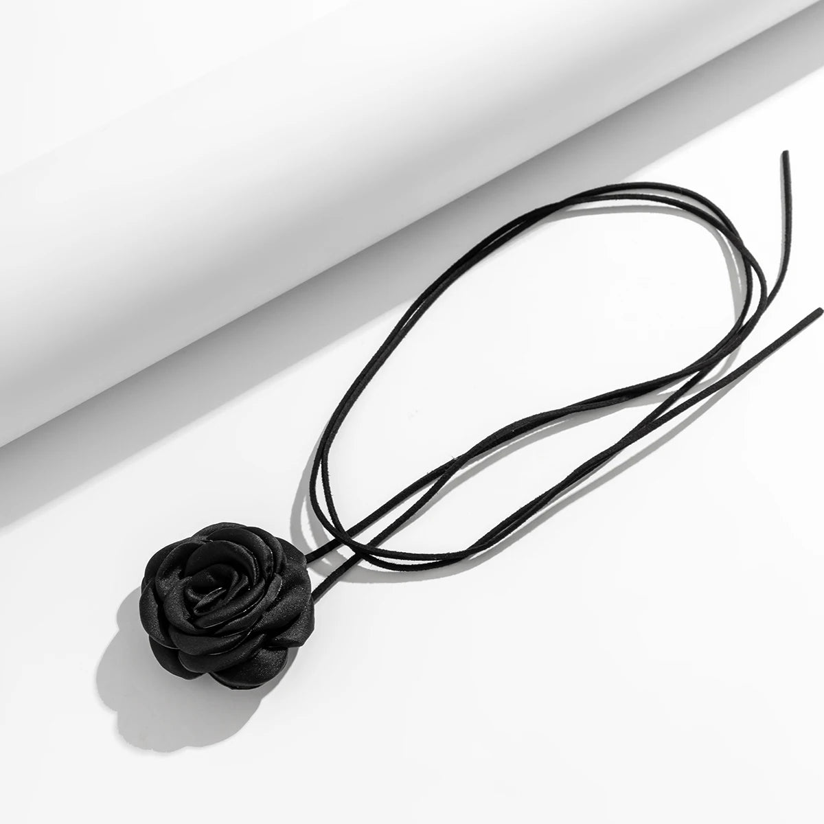 Choker avec rose femme collier tendance