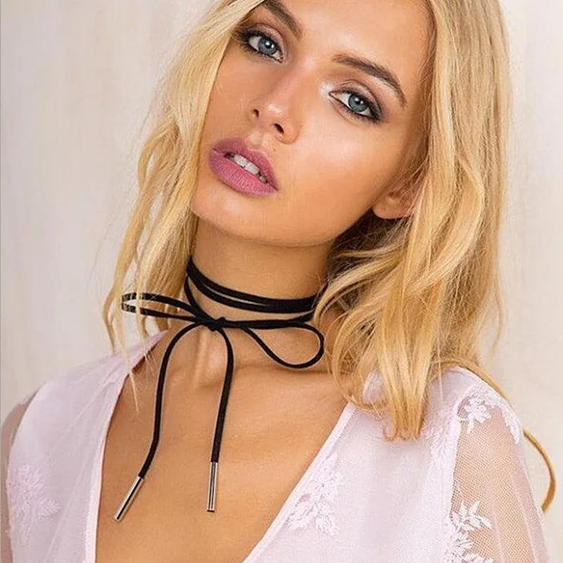 Choker femme cordon noir noeud simple pas cher