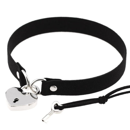 Choker BDSM avec Cadenas Coeur - Collier ras de cou cuir - Choker Love