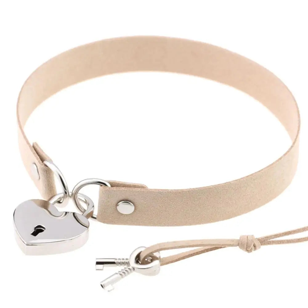 Choker BDSM avec Cadenas Coeur - Collier ras de cou cuir - Choker Love